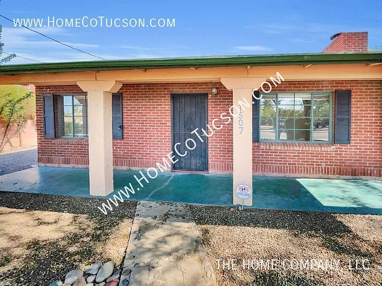 1507 E Blacklidge Dr — Photo 7