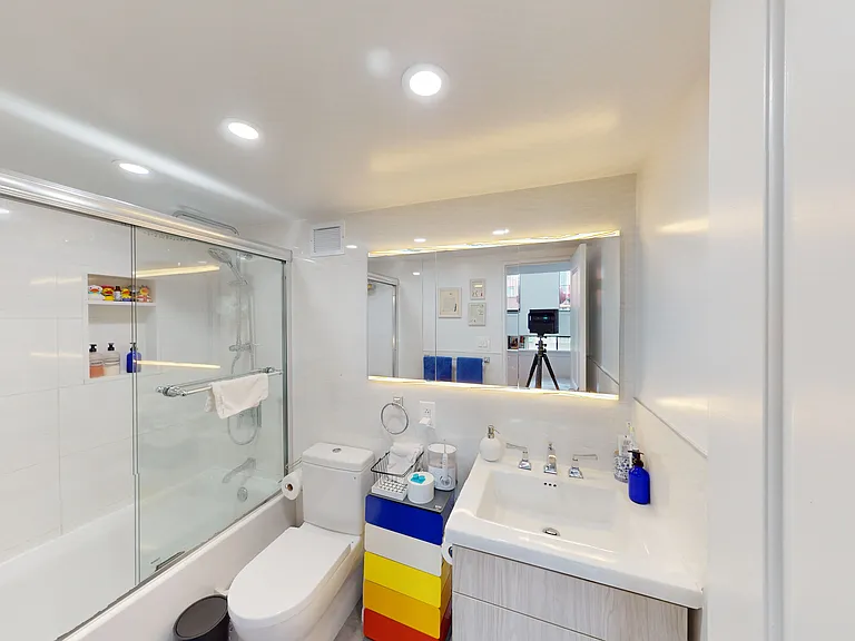 10 Jones St #6C — Photo 7