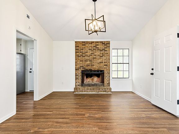 4th image of 1451 Shellfield Rd