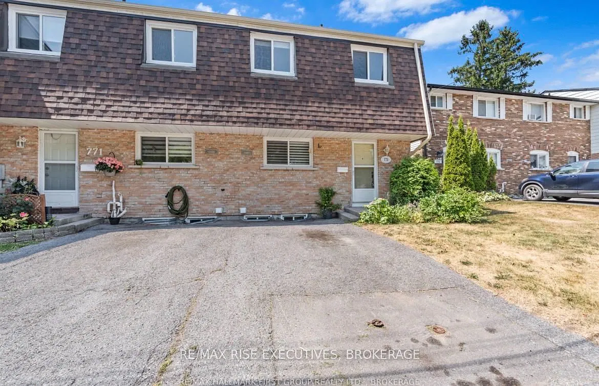 3 bed, $2,400 — Photo 1
