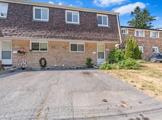 773 Ashwood Dr #175, Kingston, ON K7M 6X7