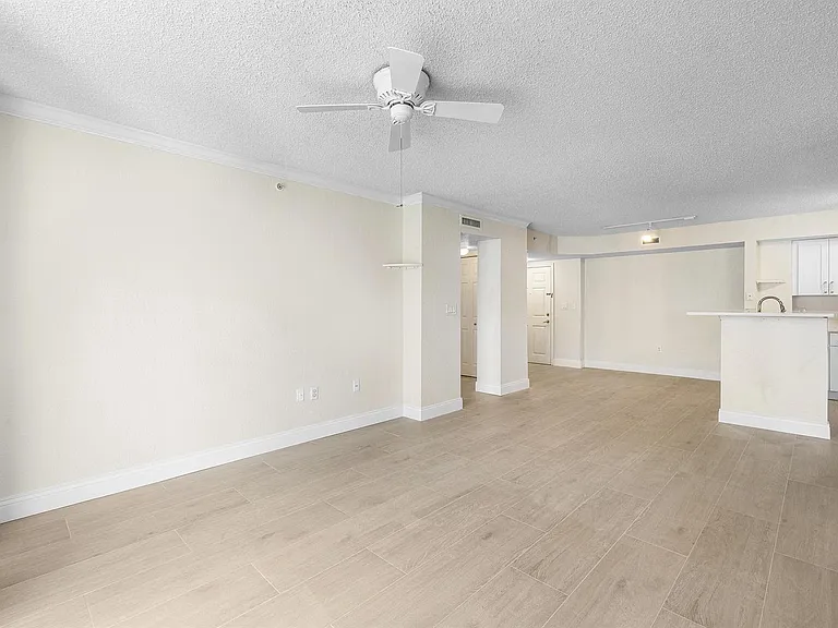 1801 N Flagler Dr #835 — Photo 13