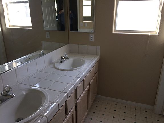 3rd image of 9221 Buckhaven Dr