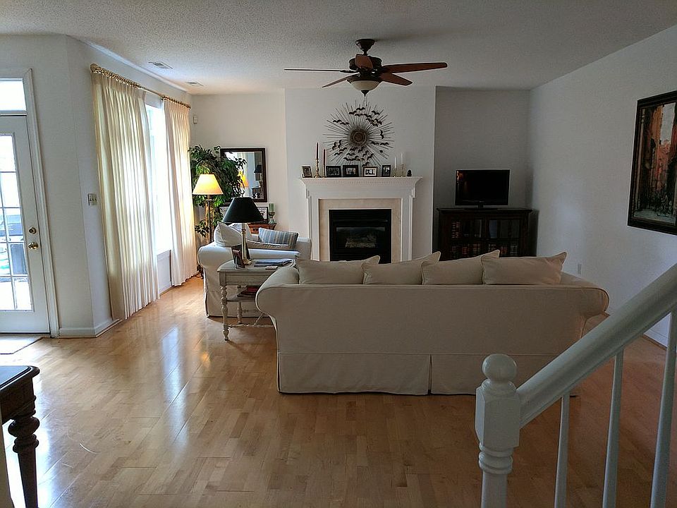 1st image of 1730 Honorary Ct