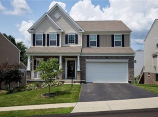 203 Millstream Ln, Zelienople, PA 16063