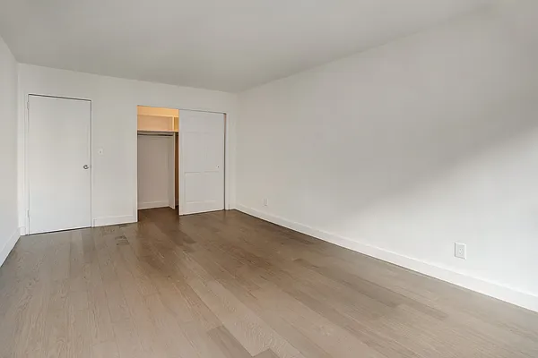 Rented by Algin Management | media 15