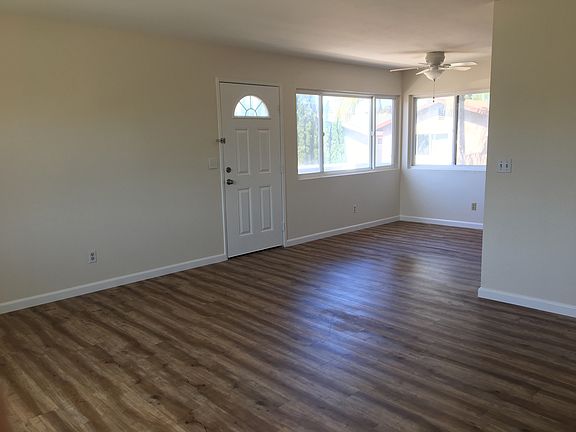 front door enters to living/dining area