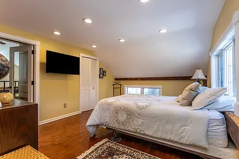 527 Long Mountain Rd — Photo 12