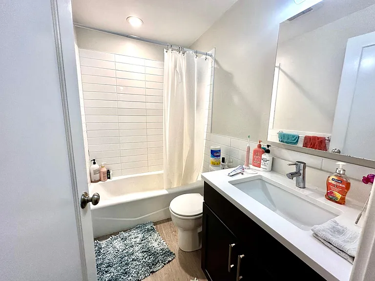 2 Walbridge St #B — Photo 4