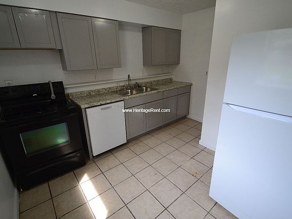 3rd image of 1251 Bates Ave