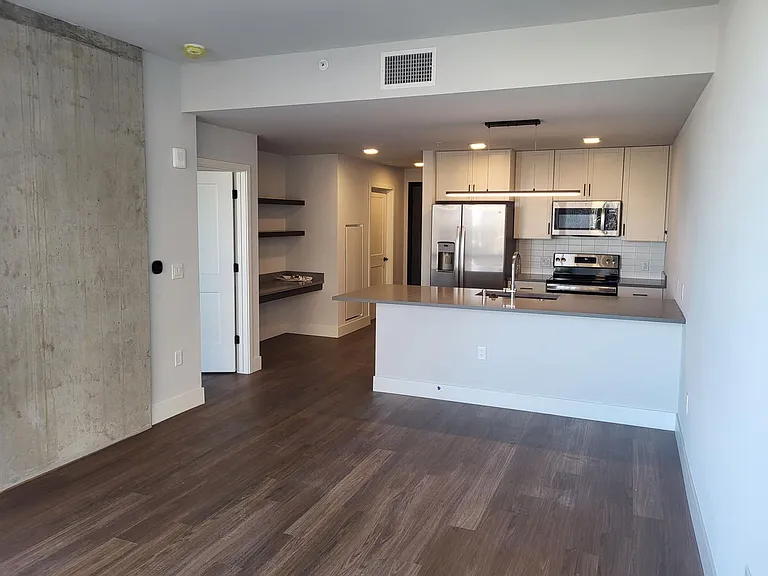 The Adria 179 W. Wilson St. — Photo 36