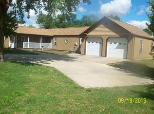 519 S Cummings Ln, Washington, IL