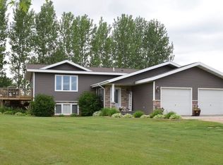 1011 Ironwood Ave NW, Wadena, MN 56482