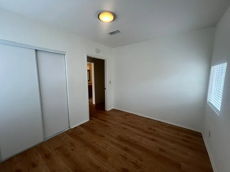 17430 W Gledhill St — Photo 18