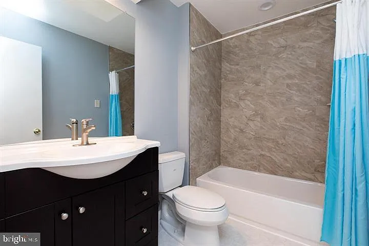 10622 Tuppence Ct — Photo 27