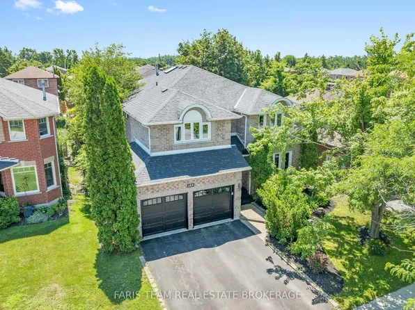 359 Cundles Rd W, Barrie, ON L4N 7C8