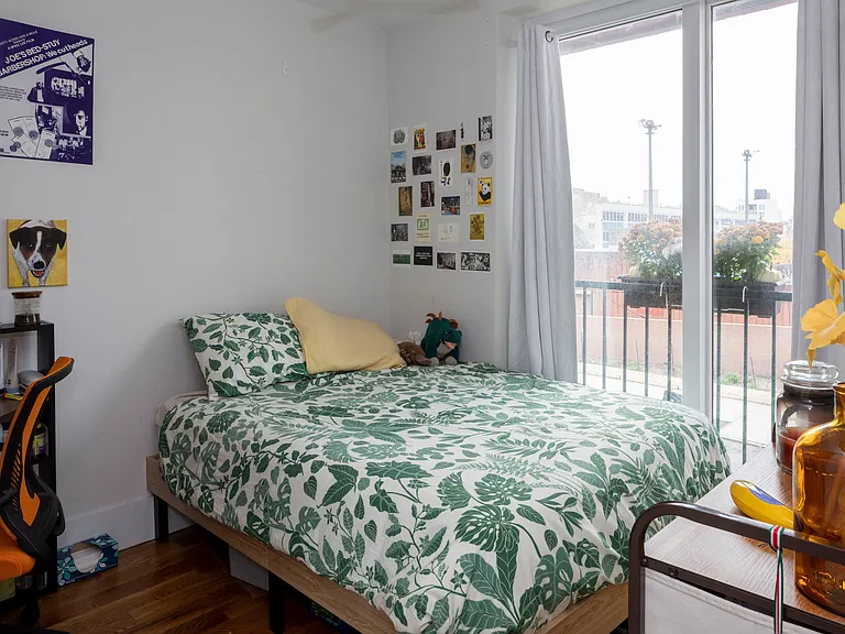 675 Marcy Ave #3R — Photo 3
