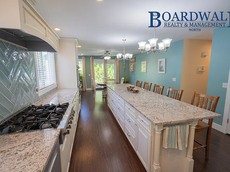 1704 Saint Andrews Dr — Photo 44