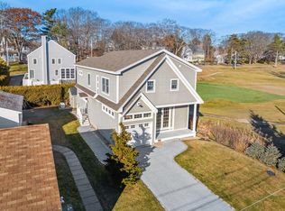 10 Railroad Ave, Kennebunk, ME 04043
