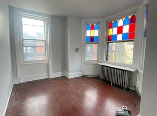 310 N 33rd St APT 3R, Philadelphia, PA 19104