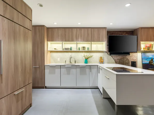 438 West 162nd Street image 9 of 15