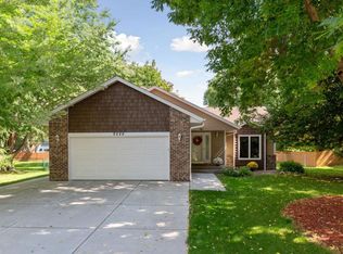 9226 Sycamore Ln N, Maple Grove, MN 55369