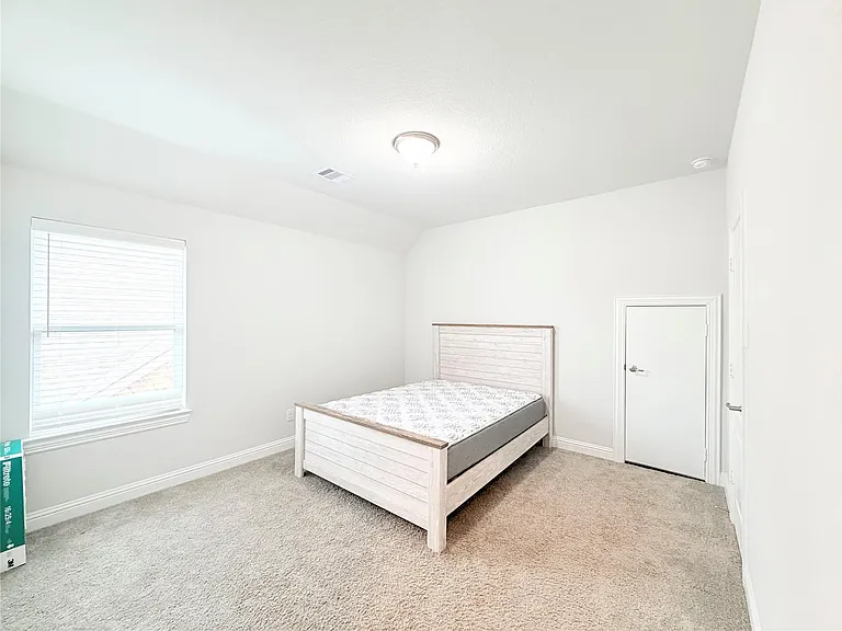 6610 Lake Oasis Dr — Photo 34
