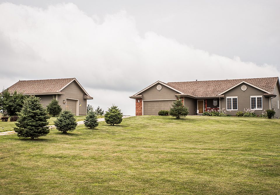 1st image of 25781 Grace Cir