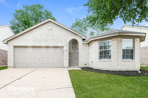 2529 Rivers Edge Dr Photo 1