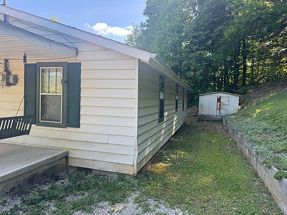 2nd image of 1448 Briar Creek Rd