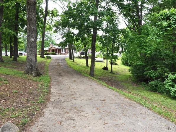2695 E Rock Creek Rd, Arnold, MO 63010