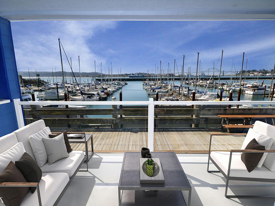 1st image of 890 SE Bay Blvd #103