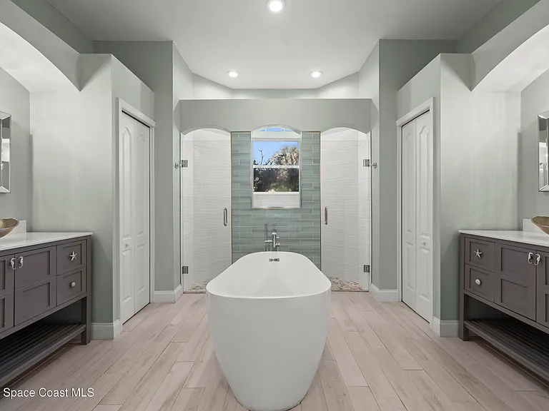 768 Harrier Ct — Photo 3