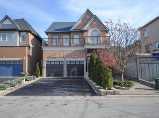 31 Pietro Dr, Vaughan, ON L6A 3K5