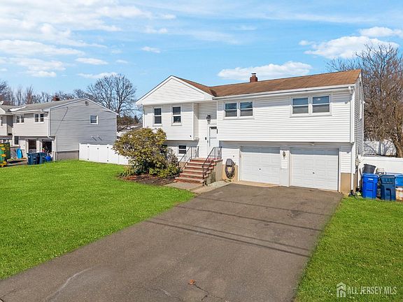 3rd image of 1427 Seminole Rd