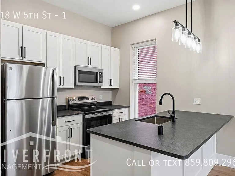218 W 5th St #1 — Photo 7