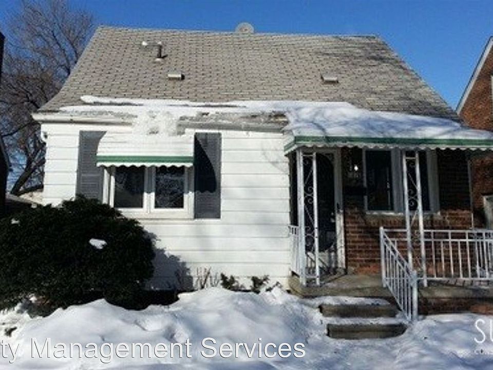 1st image of 1876 Mill St