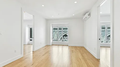428 Sackett St #2E Photo 1