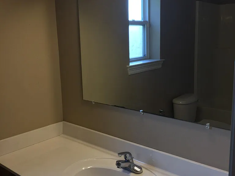 1606 Western Ave — Photo 1