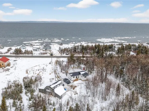 1394 Degrace St, Maisonnette, NB E8N 2J4