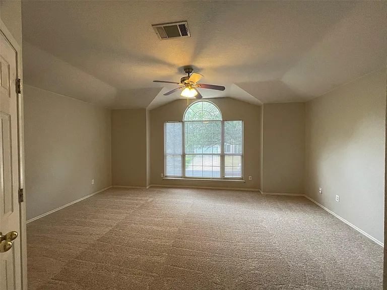 4524 Destinys Gate Dr — Photo 9
