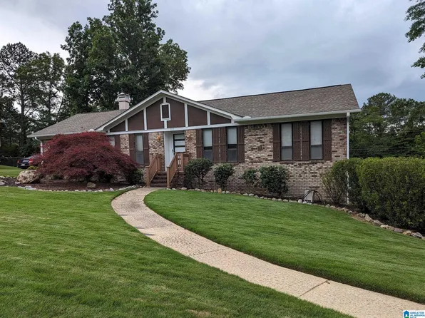 105 Old Spanish Trl, Alabaster, AL 35007