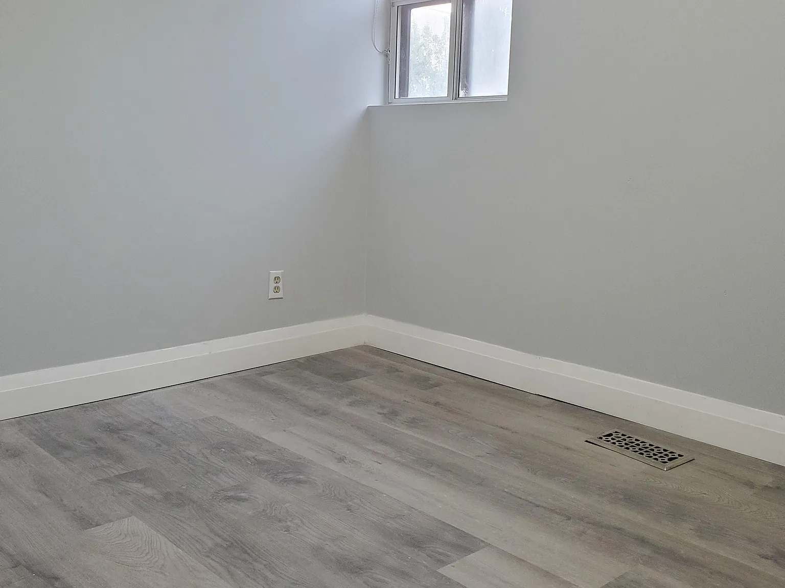 3 bed, $2,800 — Photo 2