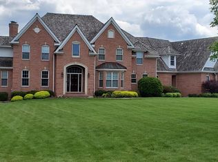 39615 Orchard Bluff Ln, Wadsworth, IL 60083