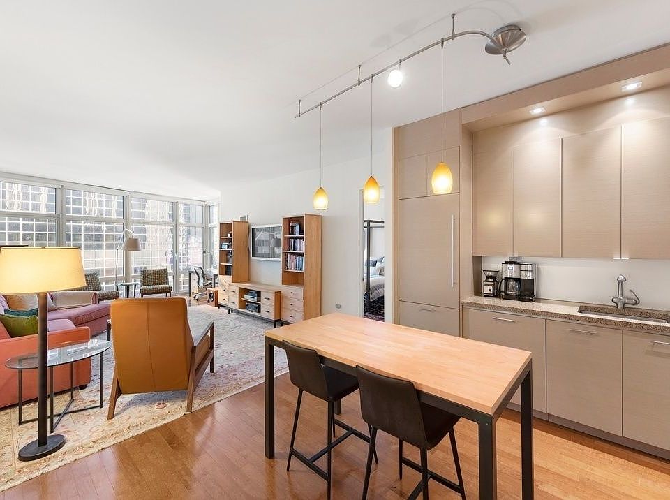 1st image of 1600 Broadway APT 19C