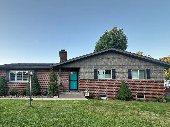 6 Peyton Ave, Saint Albans, WV 25177