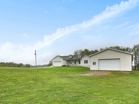 3rd image of 4298 Swanland Dr