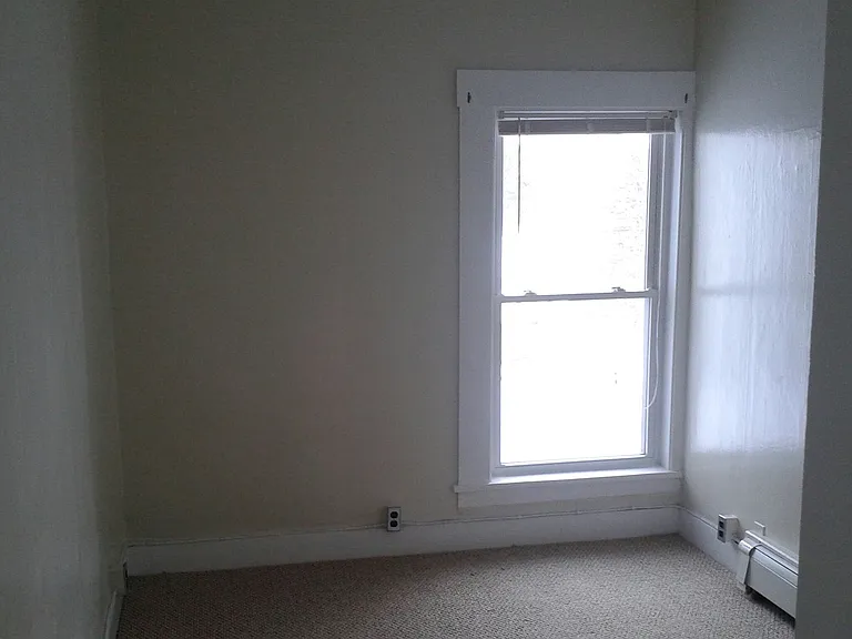 2nd Bedroom.