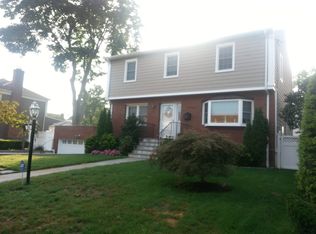 50 Bradley Rd, Scarsdale, NY 10583