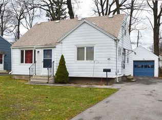 45 Marwood Rd, Rochester, NY 14616